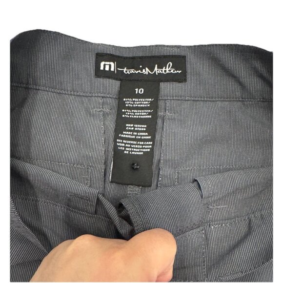 Travis Mathew Boy’s Shorts Size 10 Golf Performance Flat Front Gray Stripe - Picture 5 of 6